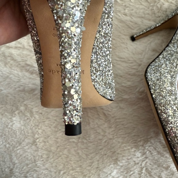 Kate Spade Silver Glitter Pumps Heels Size 9 Party Wedding Holiday - Picture 10 of 11